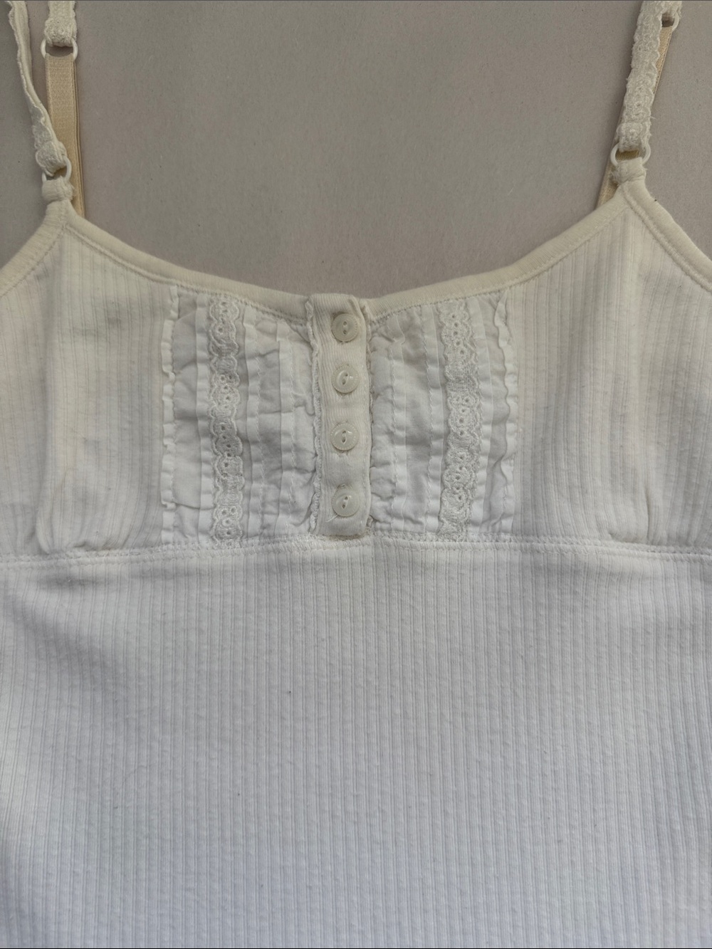 Aeropostale cream lace ribbed tank top Womens S pleated 90’s Y2K coquette whimsy